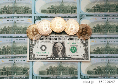 Coins bitcoin, there are money, on bill table a 36920647