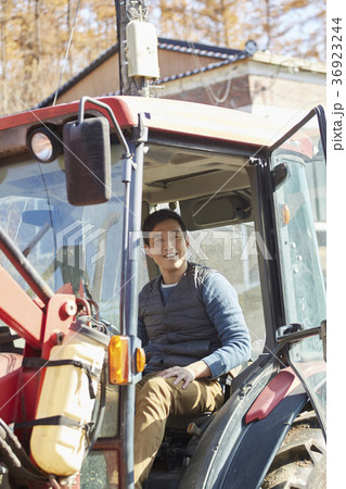 男 男性 男の子 36923244