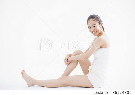 ビューティー　女性　フットケア　ビューティ　スキンケア 36924300