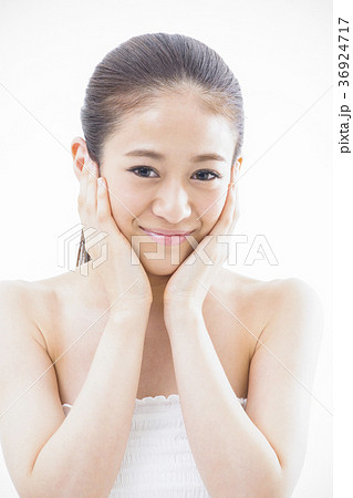 ビューティー　女性　ビューティ 36924717
