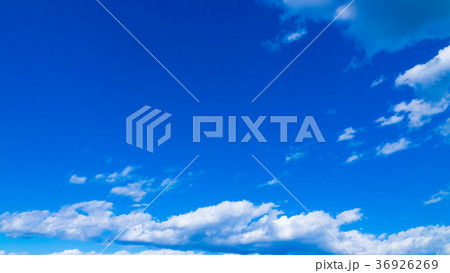 12月の空と雲   16:9 36926269