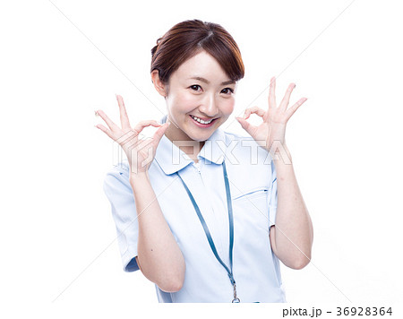 介護師看護士の女性 36928364