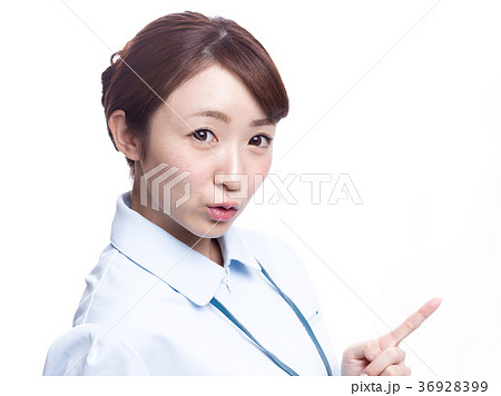 介護師看護士の女性 36928399