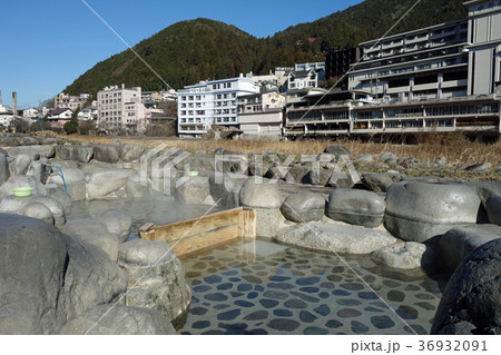 下呂温泉 噴泉池 の写真素材