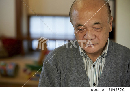 孫疲れ　シニア 36933204