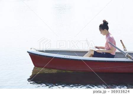 ノマドワーカー　ボート 36933624