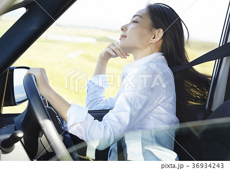 出張ドライブ　キャリアウーマン 36934243
