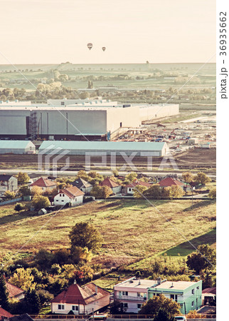 Automotive production hall and hot air balloons Automotive production hall and hot air balloons 36935662