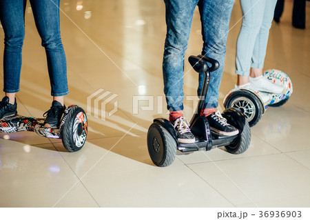 Dual Wheel Self Balancing Electric Skateboard Dual Wheel Self Balancing Electric Skateboard 36936903