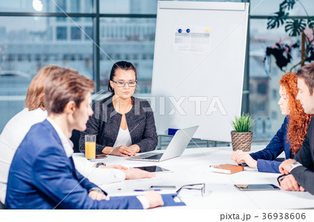 Manager Leads Brainstorming Meeting In Design Manager Leads Brainstorming Meeting In Design 36938606