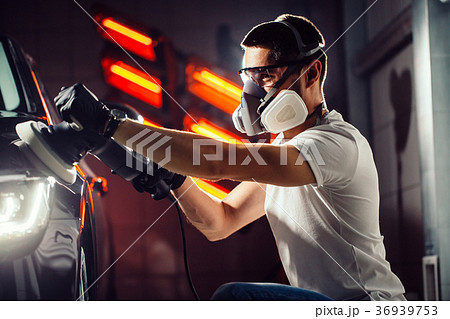 series of detailed cars: Polishing a car 36939753