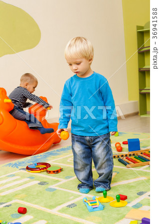 Games at the kindergarten 36941588