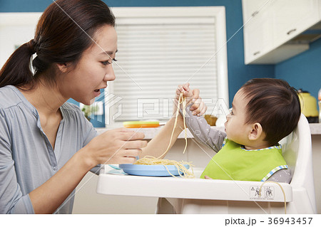 食べる 面 麺 36943457