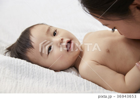 男 男性 男の子 36943653