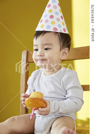 とんがり帽子 三角帽 誕生日 36943676