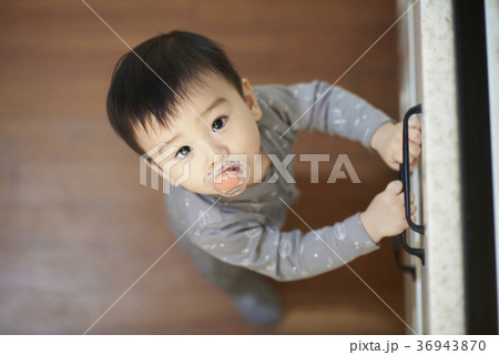 男 男性 男の子 36943870