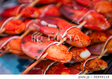 Delicious grilled crab for sell Delicious grilled crab for sell 36949119
