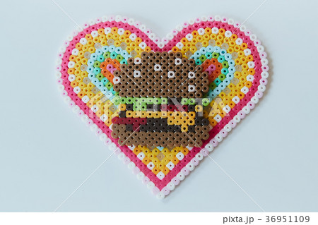 アイロンビーズ ハート ハンバーグ 36951109