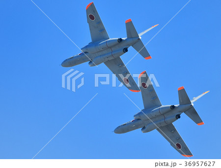 航空自衛隊のT-4練習機 36957627