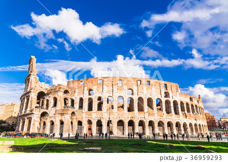 ローマ　コロッセオ 36959293