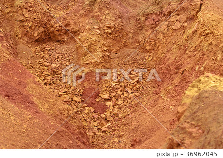 Bauxite mine raw bauxite on surface 36962045