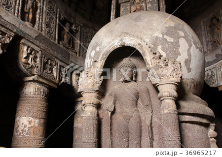 インド紀行 その : 感動のアジャンター石窟寺院 その インド紀行 その : 感動のアジャンター石窟寺院 その 36965217