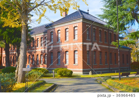 四高記念文化交流館(旧･第四高等中学校 本館)（石川県金沢市広坂2-2-5） 36966465
