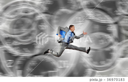Catch up with time 36970183