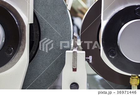 high precision centerless grinding CNC machine 36971446