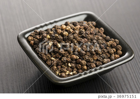 peppercorn 36975151