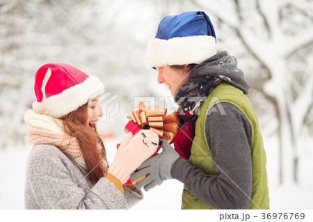 Memorable timespending for a couple 36976769