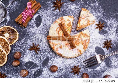 dessert cheesecake with pumpkin 36980209
