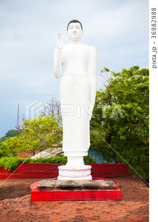 Gokanna Rajamaha Viharaya, Trincomalee Gokanna Rajamaha Viharaya, Trincomalee 36982988