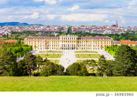 SchlossSchonbrunn Palace, Vienna 36983960