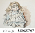 女の子の人形 36985797