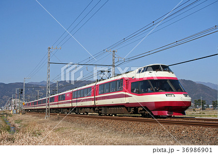 小田急ロマンスカーHiSE。2007/2/11 36986901