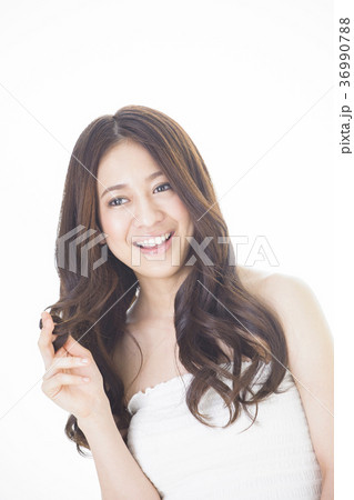 ビューティー　ヘアケア　女性 36990788