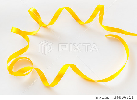 リボン　黄色　イエロー　カール 36996511