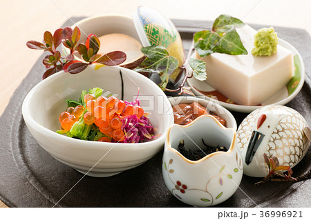 お膳料理 36996921