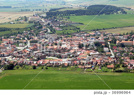 スピシュ城 スピシュスキー城からのスピシュケー・ポドフラディエの町 36996964