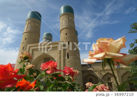 ウズベキスタン ブハラのチョル・ミナル ウズベキスタン ブハラのチョル・ミナル 36997210