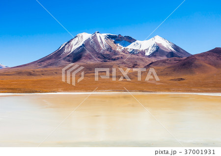 Lake, Bolivia Altiplano Lake, Bolivia Altiplano 37001931