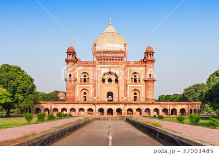 Safdarjung's Tomb 37003485