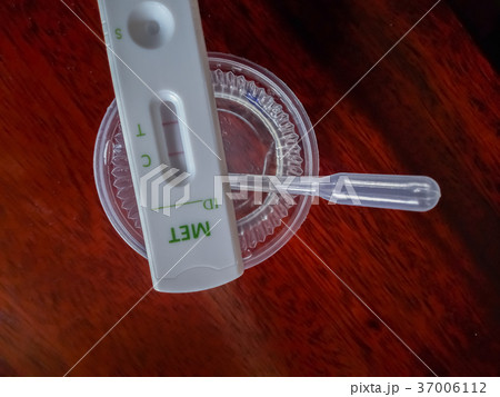 Devices for drug testing in urine. Devices for drug testing in urine. 37006112