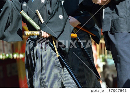 長田神社　追儺式の和装の参加者 37007641