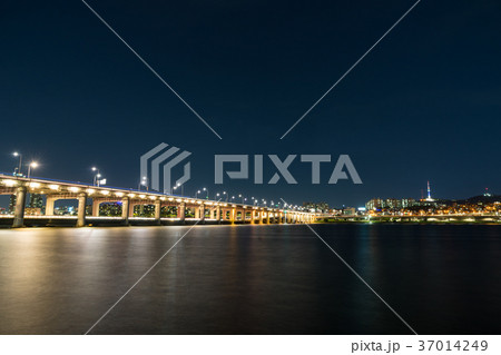 盤浦大橋夜景(韓国 ソウル) 盤浦大橋夜景(韓国 ソウル) 37014249