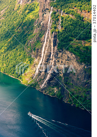 Breathtaking view of Sunnylvsfjorden fjord 37014402
