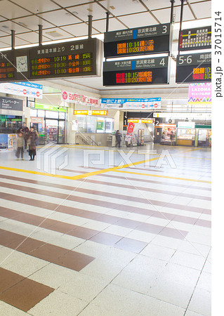 川崎駅構内 37015714