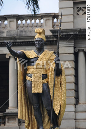 ハワイの旅イオラニ宮殿 ハワイの旅イオラニ宮殿 37018650