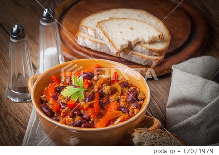 Chilli con carne. Chilli con carne. 37021979